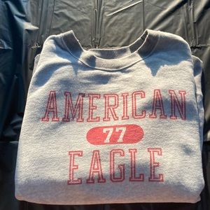 American eagle crewneck